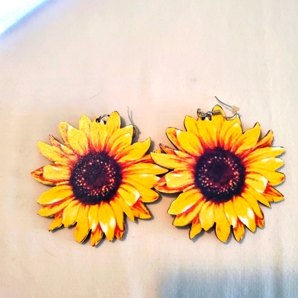 💙🌻  Sunflower earrings - Picture 6 of 7